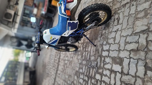 Moteur Suzuki de 650 ch, propre,