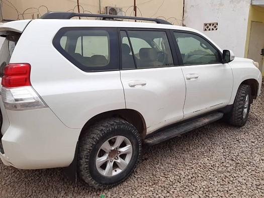 Car for sell Land Cruiser Prado de 2013