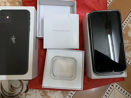 Téléphone IPhone 11 Normal