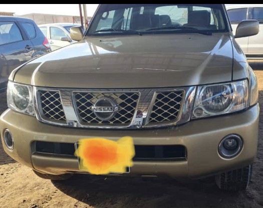 A vendre Nissan patrol bon état