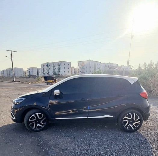 RENAULT SAMSUNG modèle QM3 année 2015