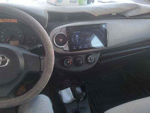 Toyota yaris 2014