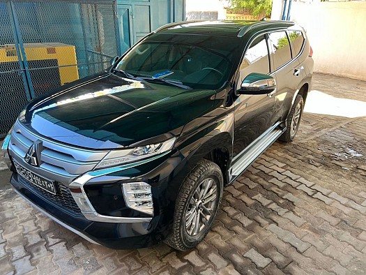 Mitsubishi Pajero sport 2022 tout option