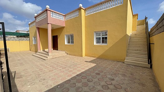 Villa 3 pièces avec terrasse à Nagad-city