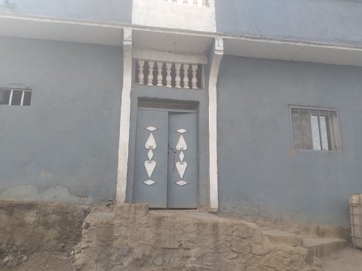 Maison avec titre foncier à Hayabley Mosquée - Prix négociable