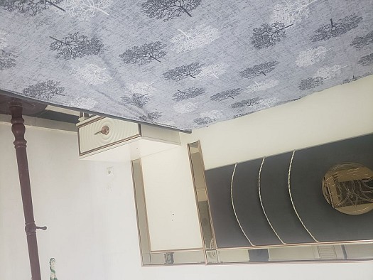 Chambre à coucher en bon état