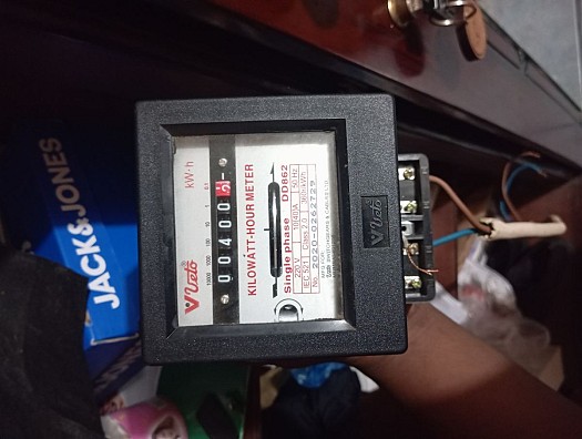 Compteur en parfait état - Contactez-moi pour plus d\'infos