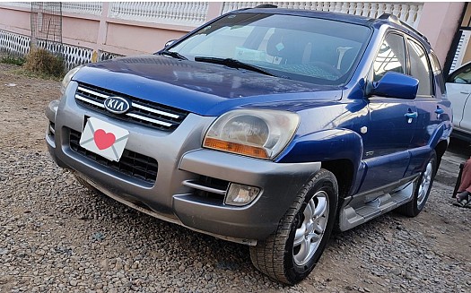 Prix en baisse : Kia Sportage 2005,CRDI 2.0L, diesel, automatique, en bon état