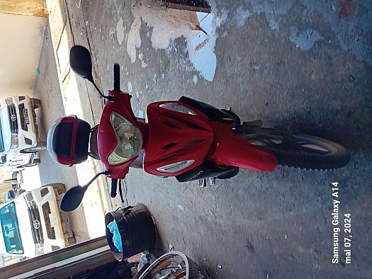 Moto en excellent état à vendre