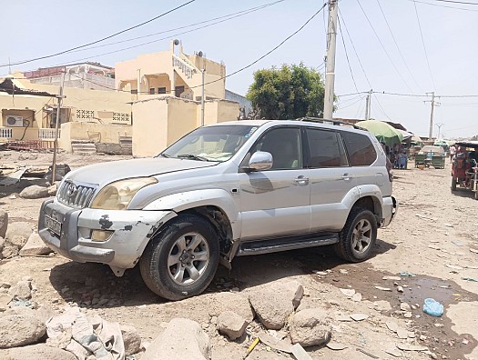 Toyota Prado ancien modèle bon marché