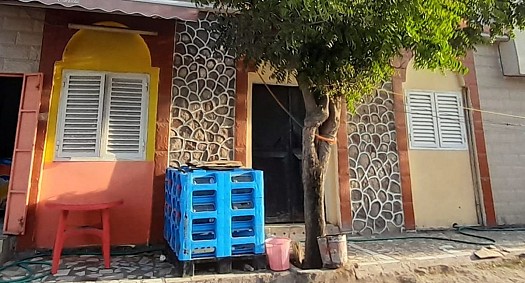 Appartement 3 chambres avec cuisine spacieuse, proximité boulangerie Ladieh, à Q7