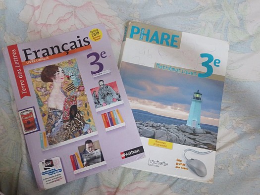 Manuels scolaires Phare - Mathématiques et Français