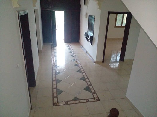 Villa duplex a côté de l\'ambassade américain a vendre