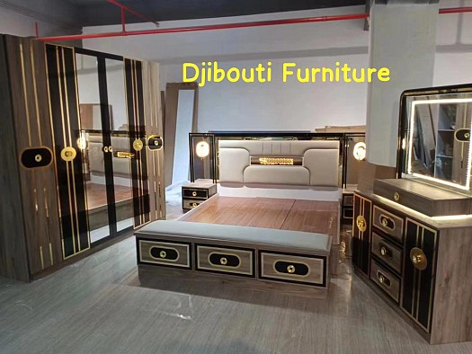 Chambre à coucher turque neuve, démontée, miroir et matelas inclus