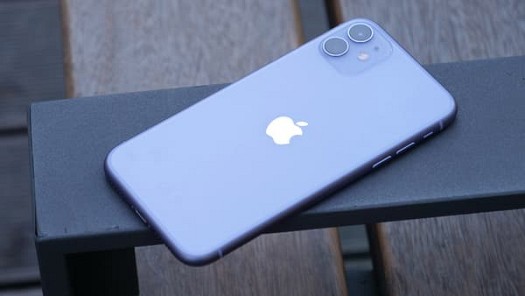 iPhone 11