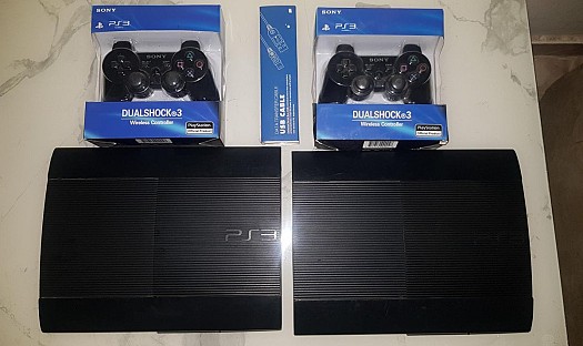 PlayStation 3 à vendre d\'occasion avec 15 jeux