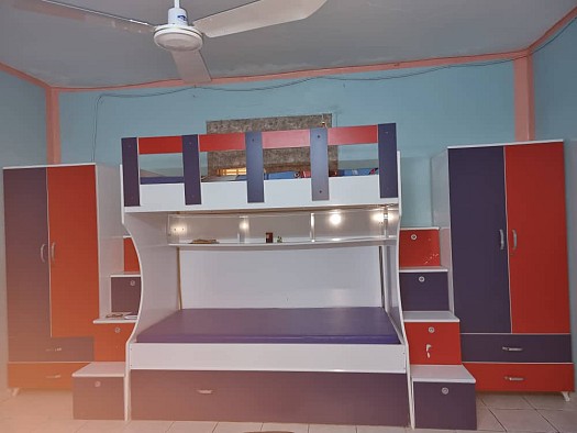 Chambre enfant en excellent état à prix abordable