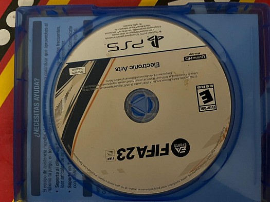 Jeu FIFA 24 pour PS5 (prix négociable)