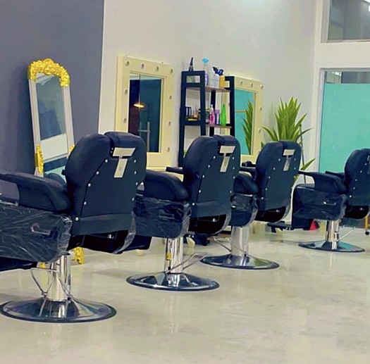 Fauteuils de coiffure/barbier reclinables et levables, idéals pour salon professionnel
