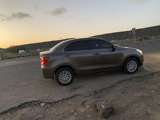 Suzuki Dzire 2024, Essence, Boîte Automatique, Bon État, Économique