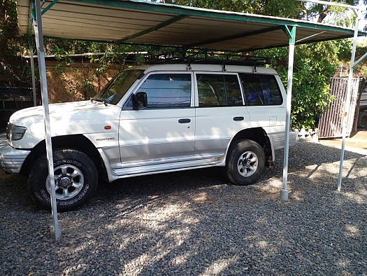 Mitsubishi Montero 2012, 10 ch, galerie, parfait pour aventures