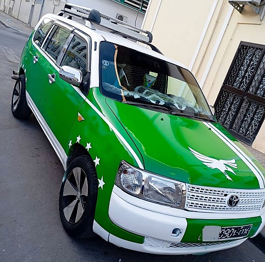 À vendre Taxi Toyota Probox, essence, automatique, écran tactile, caméra de recul