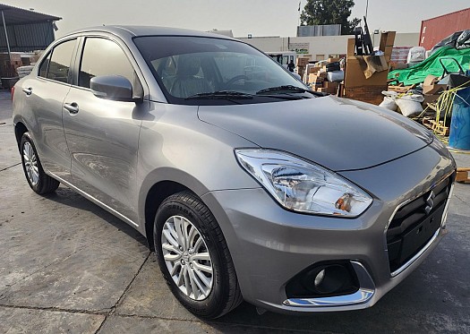 Suzuki Dzire 2023, essence, automatique - Voiture neuve importée de Dubaï, idéale pour la ville et les longs trajets