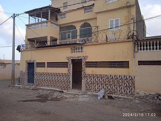 Maison F3 spacieuse à louer à Hodane 2 près de l\'hôpital Al Rahma