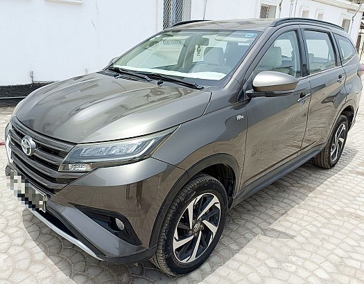 Toyota Rush 46000 km, intérieur propre, entretien régulier, climatiseur excellent