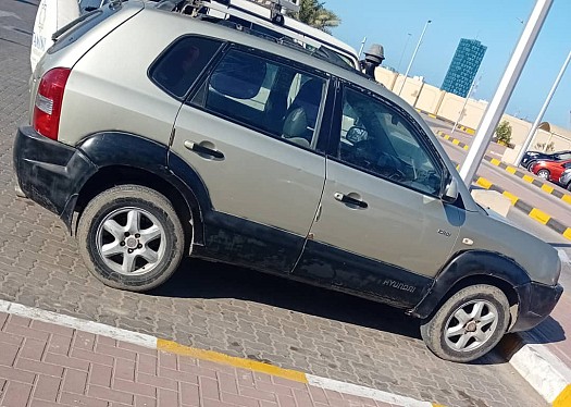 Hyundai Tucson 2005, diesel, boîte automatique, climatiseur et écran tactile fonctionnels