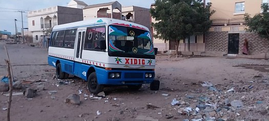 Mitsubishi Rosa 2007 en bon état pour transport scolaire ou personnel