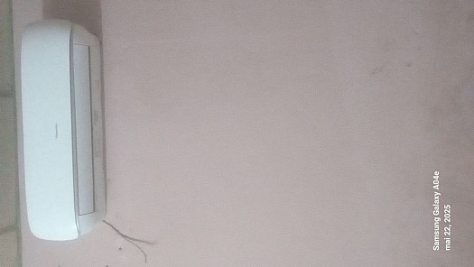 Climatiseur Hisense 1.5 CV presque neuf