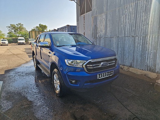 Ford Ranger Pick Up 2022, 1ère main, 5 portes, 13 000 km, 3.5 V6 TDI, bleu, options incluses