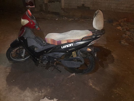 Moto Loncin 110 en parfait état à vendre