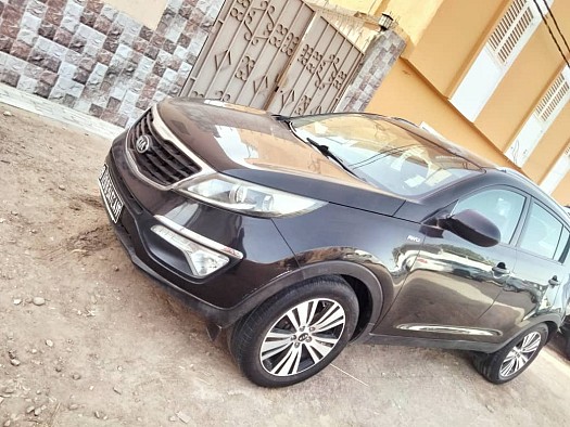 Kia Sportage en très bonne état, boîte automatique, prix raisonnable