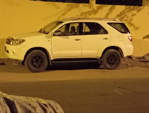 Toyota Fortuner en bon état, prix négociable