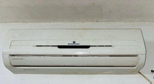 Climatiseur Kelvinator en parfait état - Prix négociable