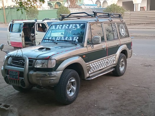 Hyundai Galloper Diesel, Boîte Automatique, Bon état