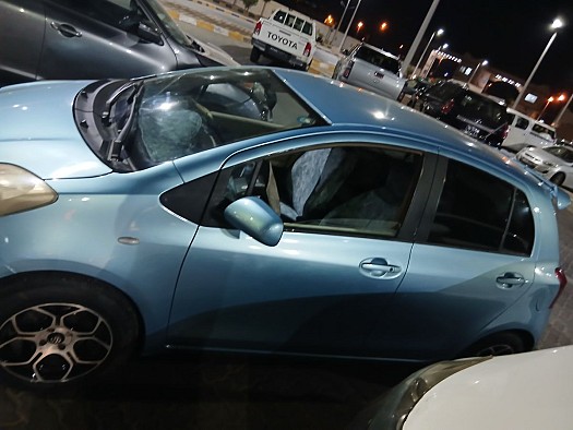 Toyota Yaris 2014 essence, boîte automatique, climatisation parfaite