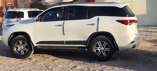 Location Toyota Fortuner 2021, diesel, boîte Automatique
