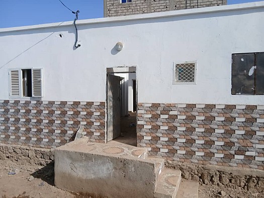 Maison F3 récente à louer à Barwako, site Charaf 1