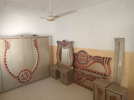 Chambre complète en merisier massif – Excellent état – Très belle qualité - Ameublement Chambre complète en merisier massif – Excellent état – Très belle qualité - Ameublement
