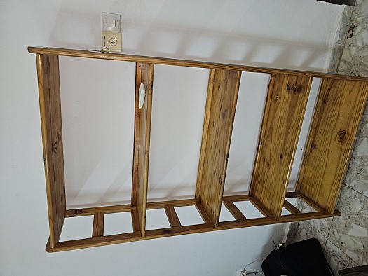 Étagère en bois à vendre
