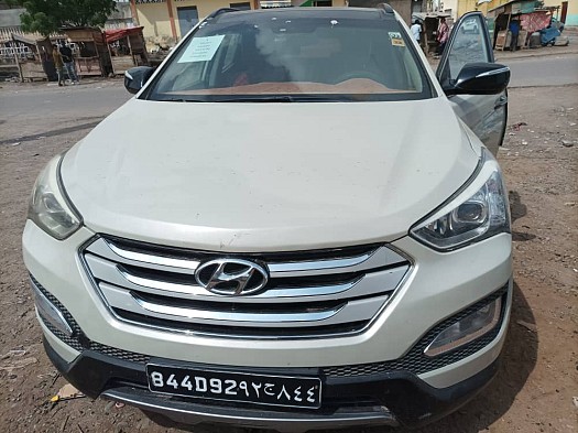 Hyundai Santa Fe 2014, diesel, boîte automatique, très bon état