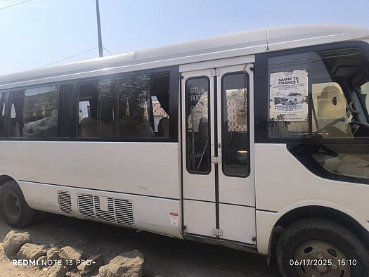 Bus Mitsubishi Rosa 2016, diesel, excellent état