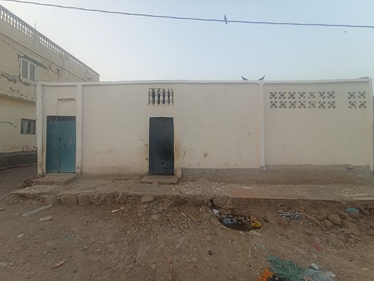 Maison F4 en dur à pk12 proche mosquée Med Amin