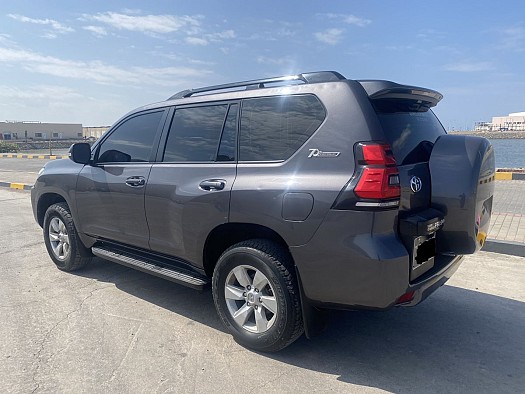 2 TOYOTA PRADO TXL A VENDRE , PRADO TXL 2021 , 38000 kilométrage , PRADO TXL 2013 , 200 kilométrage climatisée