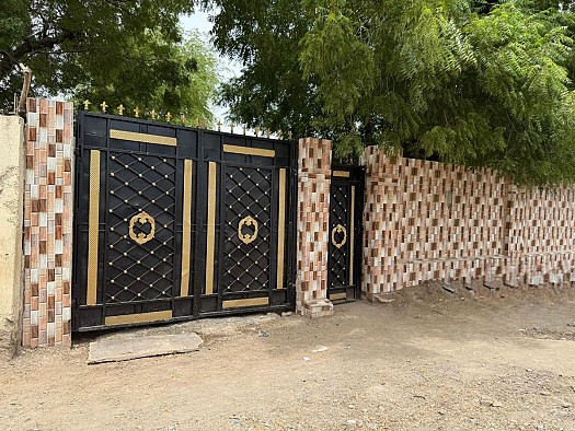 Maison F4 avec parking, rue Nelson Mandela