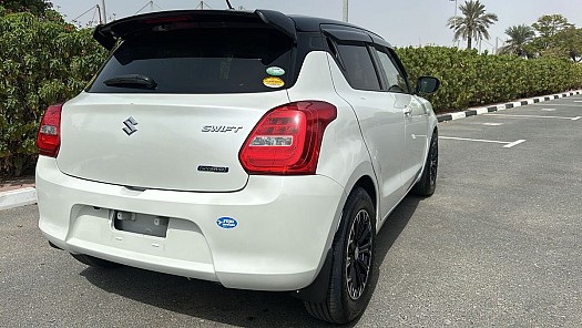 Suzuki Swift Hybride 2021, neuve, boîte automatique