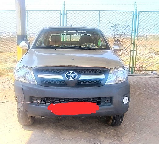 Pickup 4x4 robuste, puissant et économique pour tous les terrains